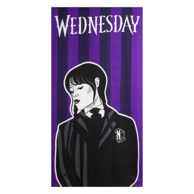 Wednesday törölköző