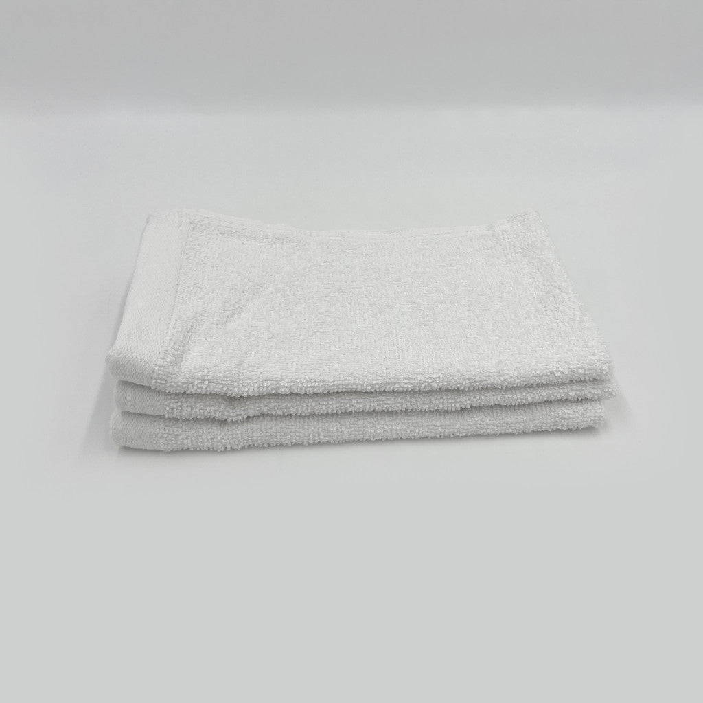 Fehér szállodai minőségű törölköző kéztörlő 400GSM anyagból 30x50 cm