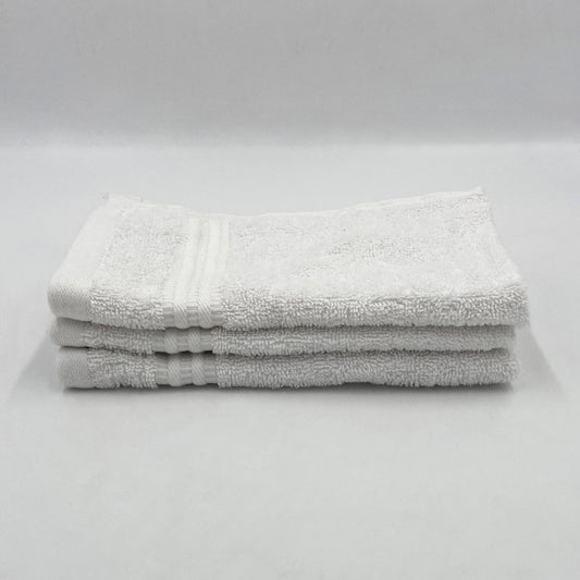 Fehér prémium szállodai minőségű törölköző kéztörlő 520GSM anyagból 30x50 cm