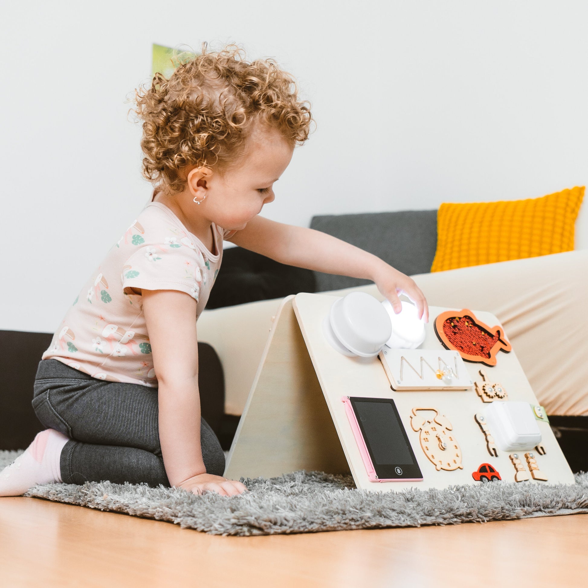 Kétoldalú Montessori Fa Matatófal - .hu - JÁRNI